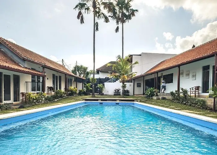 Nami Surf Guest house 3*